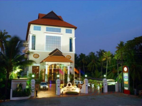Отель Regant Lake Palace Hotel  Коллам